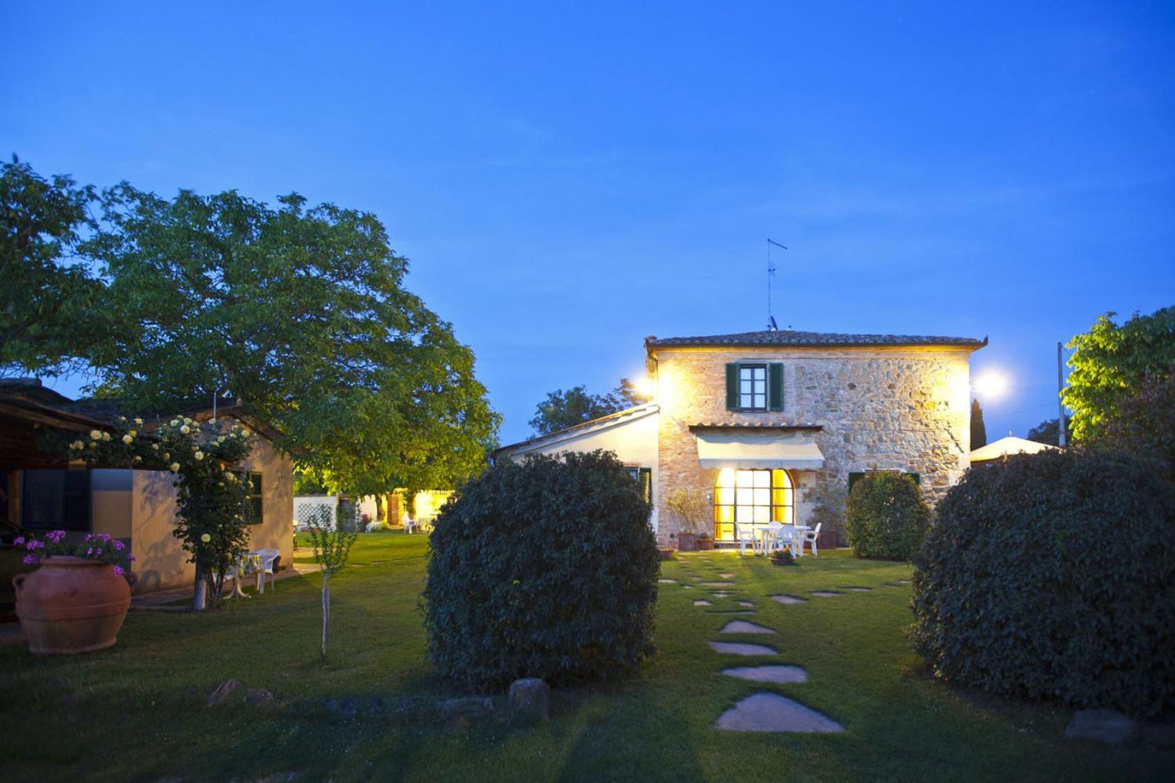 Agriturismo Il Fienile Montepulciano Stazione Buitenkant foto
