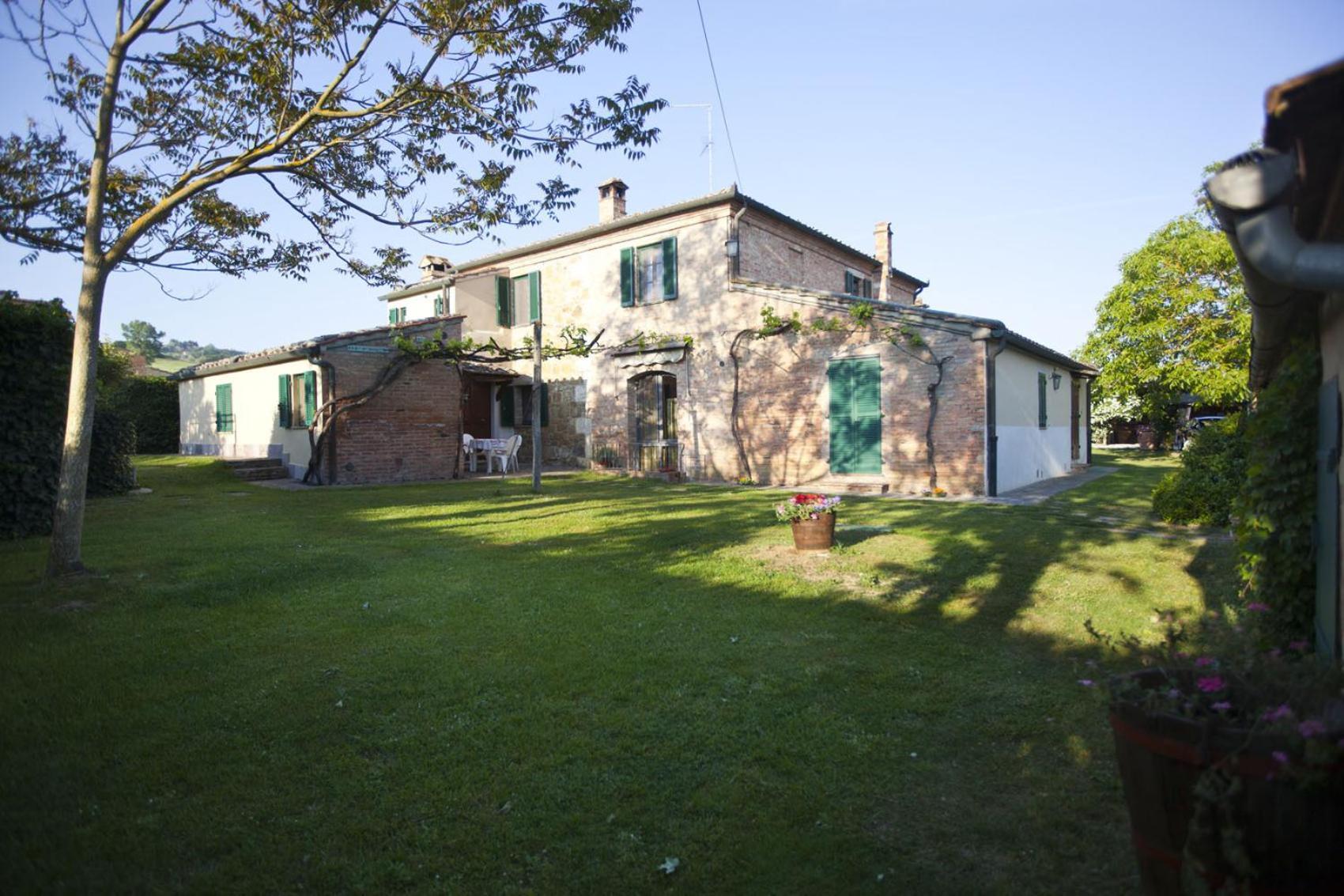 Agriturismo Il Fienile Montepulciano Stazione Buitenkant foto
