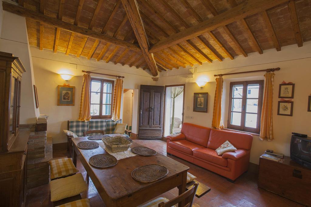 Agriturismo Il Fienile Montepulciano Stazione Buitenkant foto
